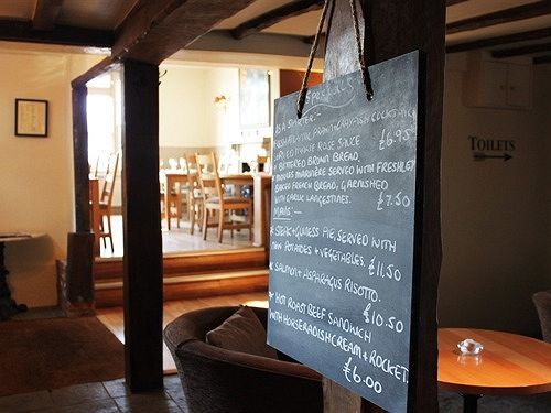 ホテル The Cricketers Arms Quendon エクステリア 写真